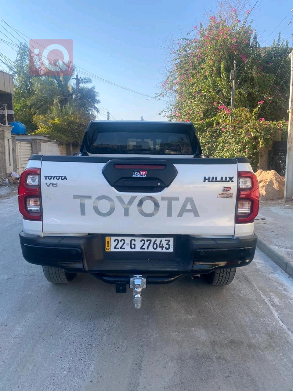 Toyota Hilux